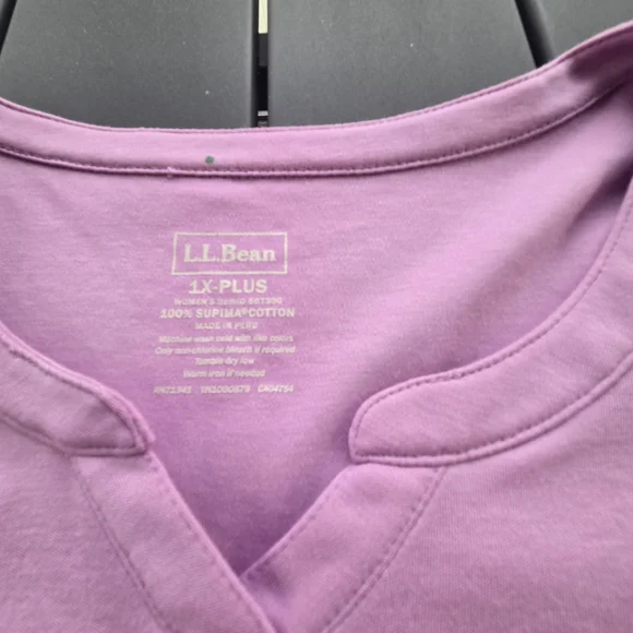 L.L. Bean Lavender V-Neck Top - Picture 4 of 5